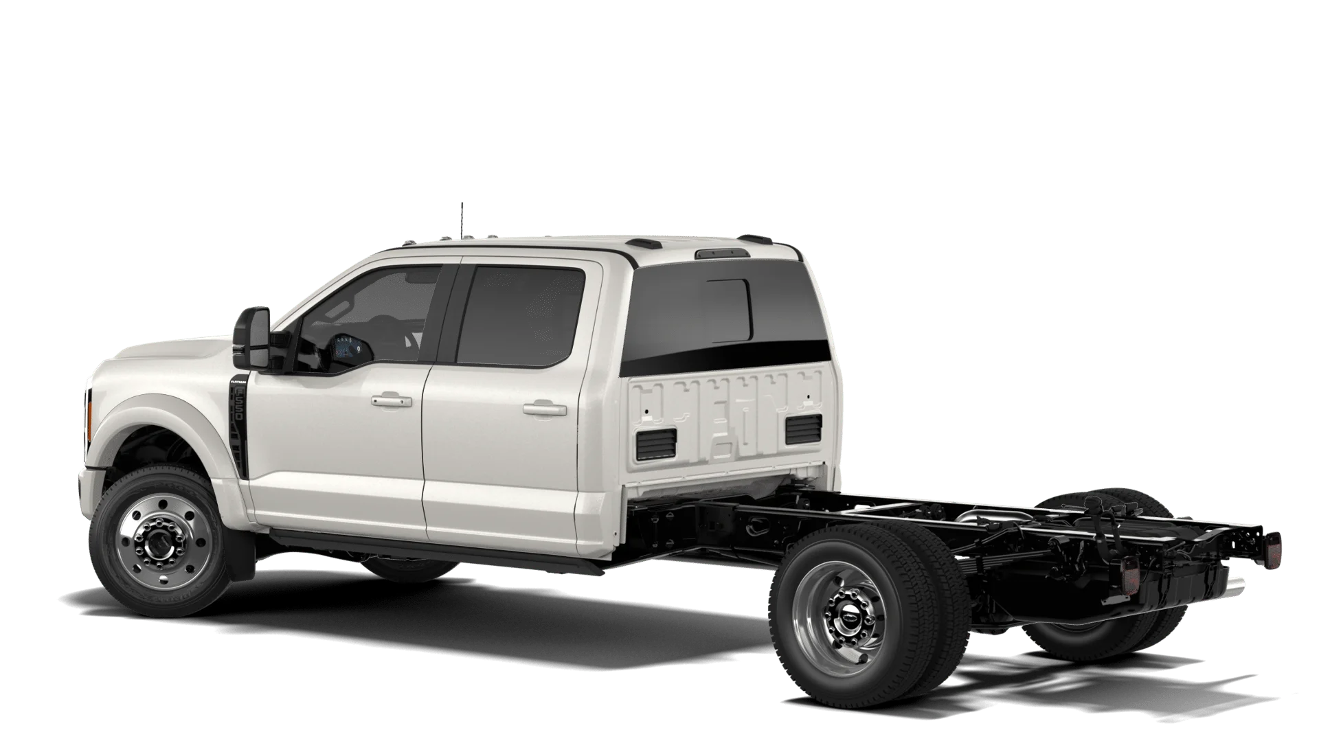 New 2027 Star White Metallic Tri-Coat Ford Platinum image 2