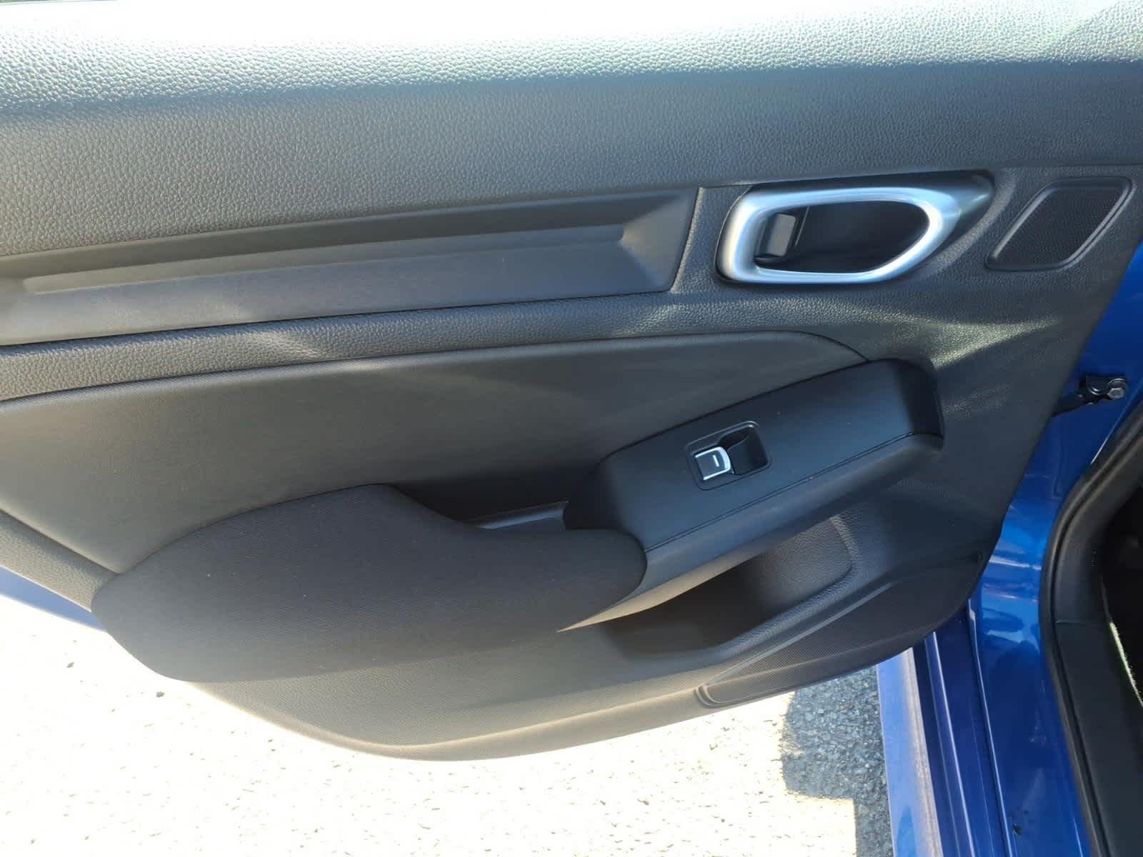 2023 Honda Civic LX - Photo 11