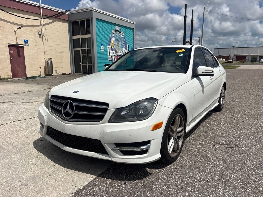 Used 2014 White Mercedes-Benz C 250 image 7