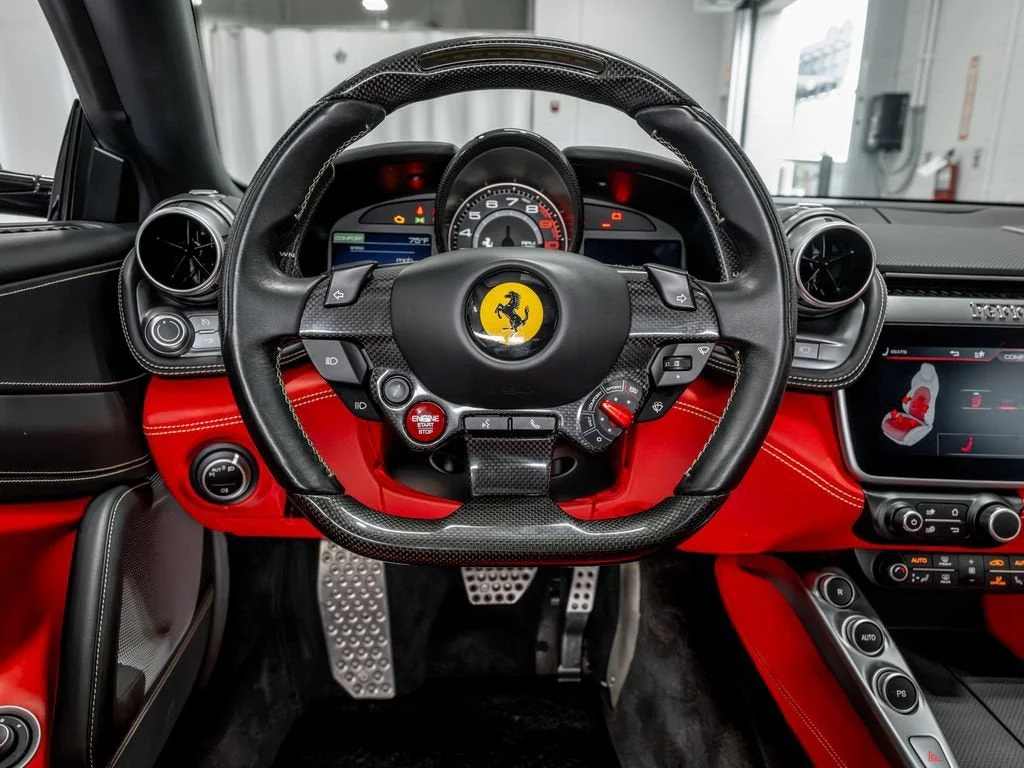 Used 2019 Nero Ferrari V12 image 31