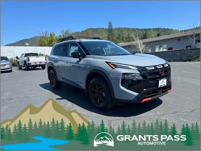 2026 Nissan Rogue Rock Creek AWD's photo