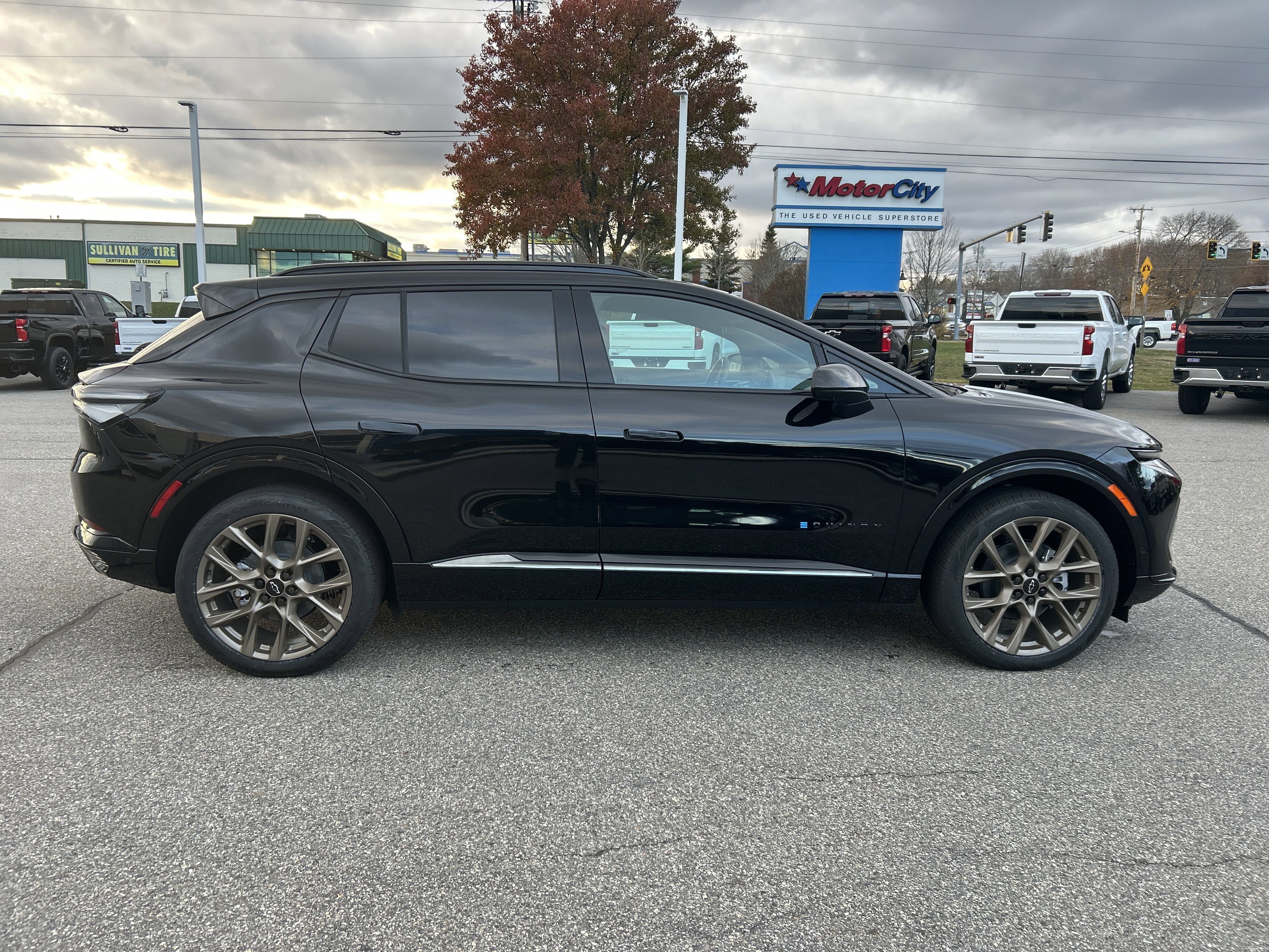 2026 Chevrolet Equinox EV RS - Photo 7