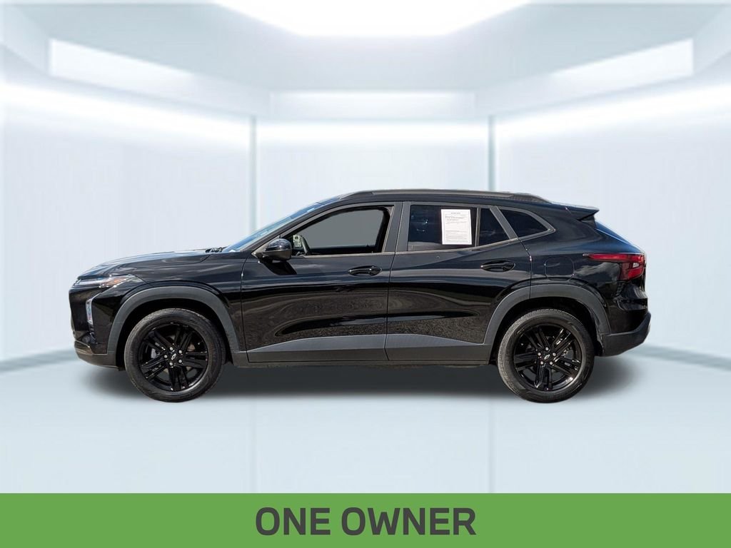 Used 2024 Black Chevrolet ACTIV image 2