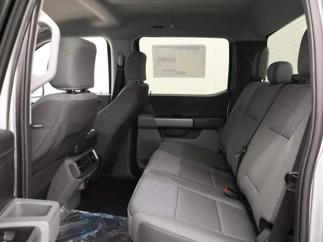 New 2026 Iconic Silver Metallic Ford XLT image 34