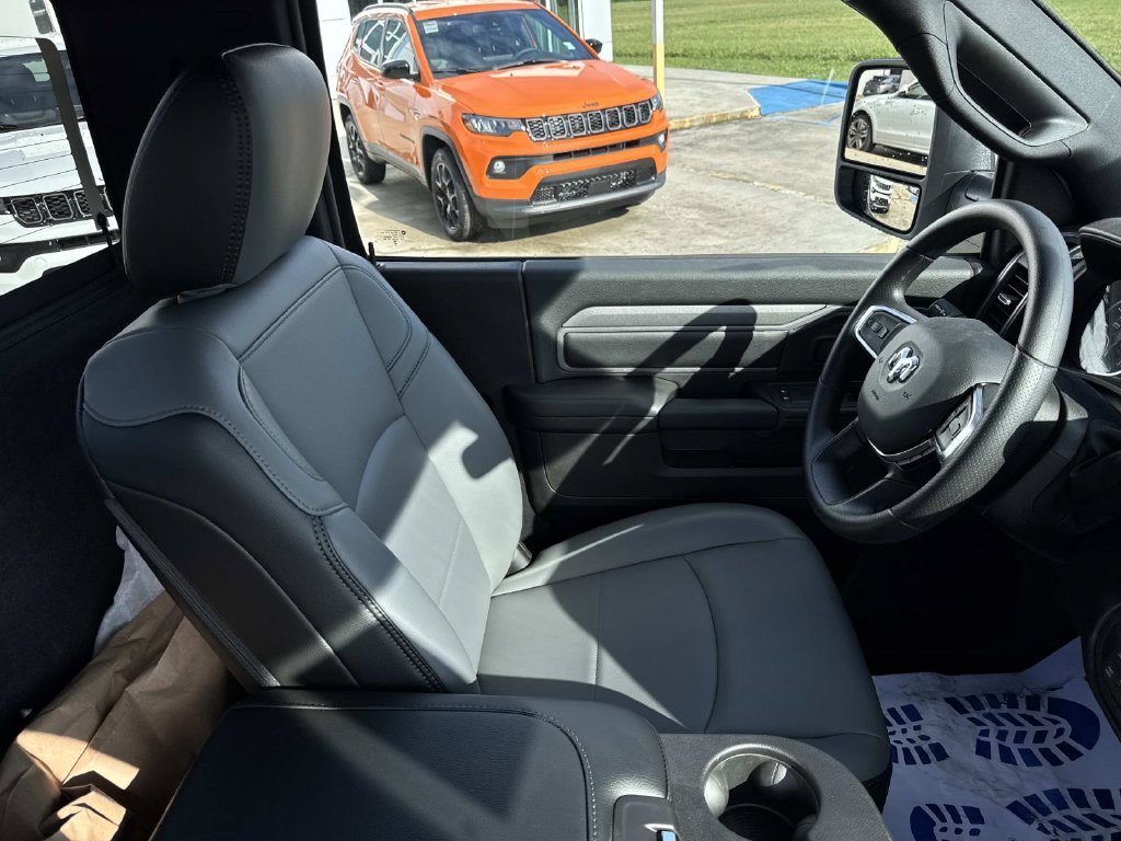 2026 RAM 3500 Chassis Tradesman - Photo 20