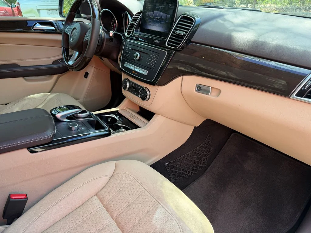 Used 2018  Mercedes-Benz GLE 350 image 10