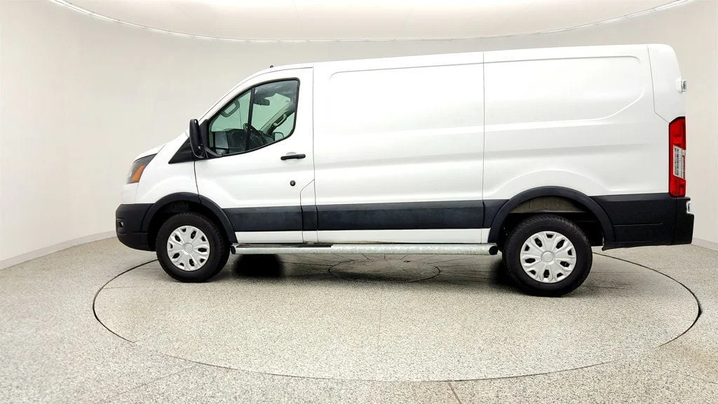 Used 2025 Oxford White Ford T-250 130