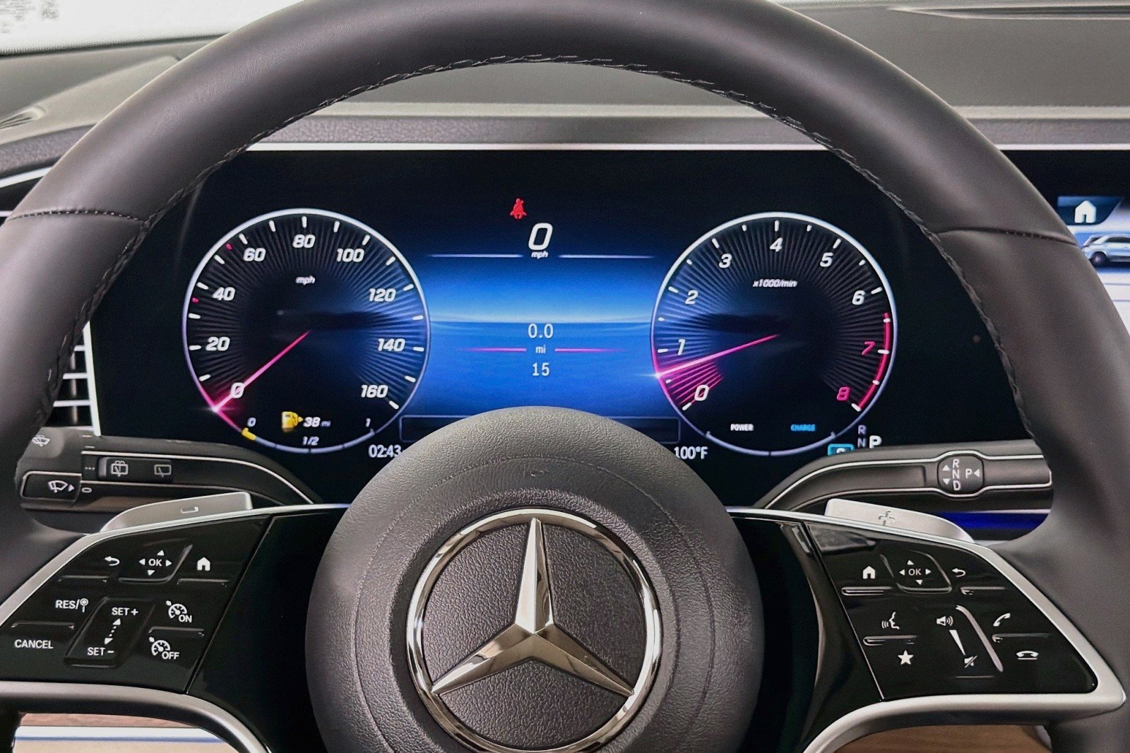 New 2026 Polar White Mercedes-Benz GLE 350 4MATIC® SUV image 18