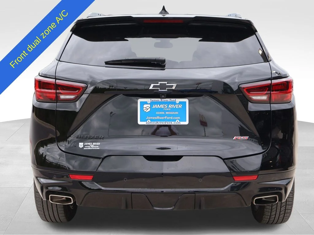 Used 2025 Black Chevrolet RS image 4