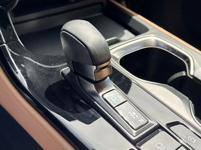 Used 2024 Green Lexus 250 Premium image 20