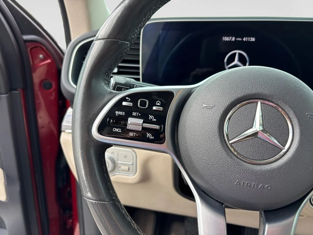Used 2020 Red Mercedes-Benz GLE 350 image 24
