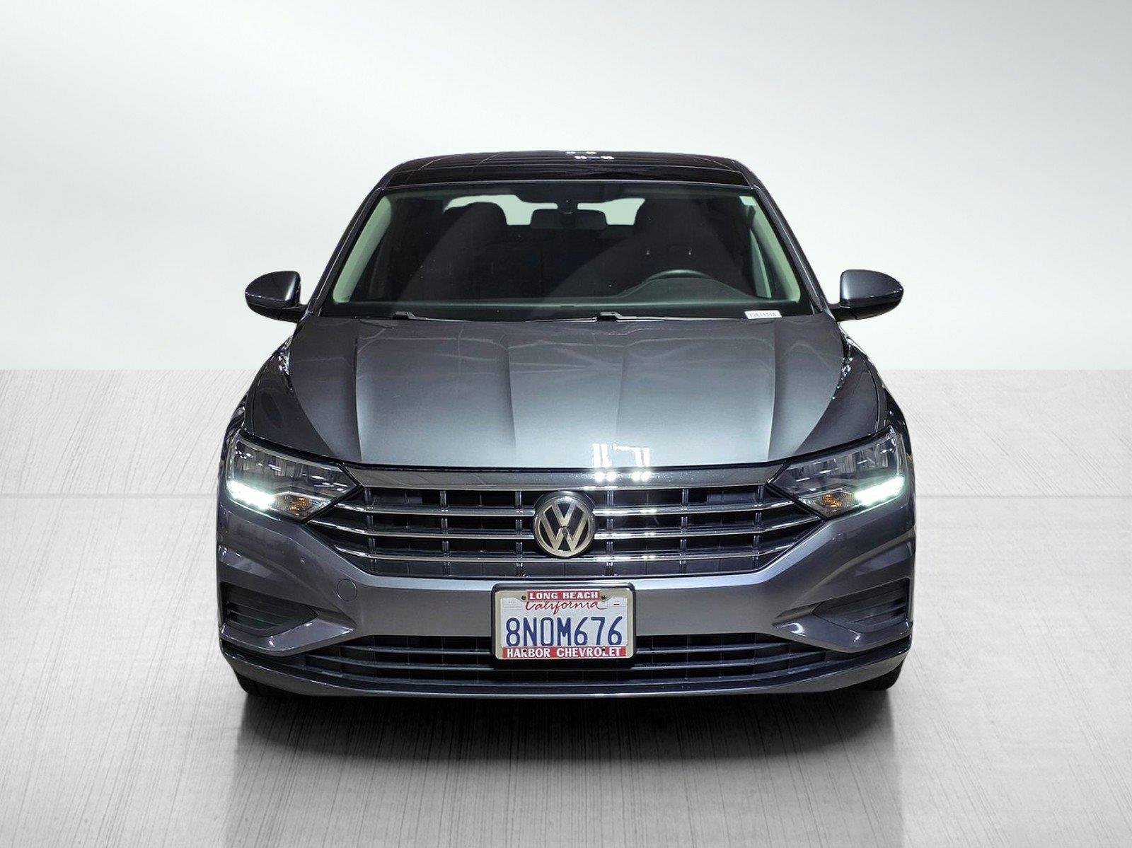 Used 2019 Volkswagen Jetta SE with VIN 3VWC57BU1KM268544 for sale in Long Beach, CA