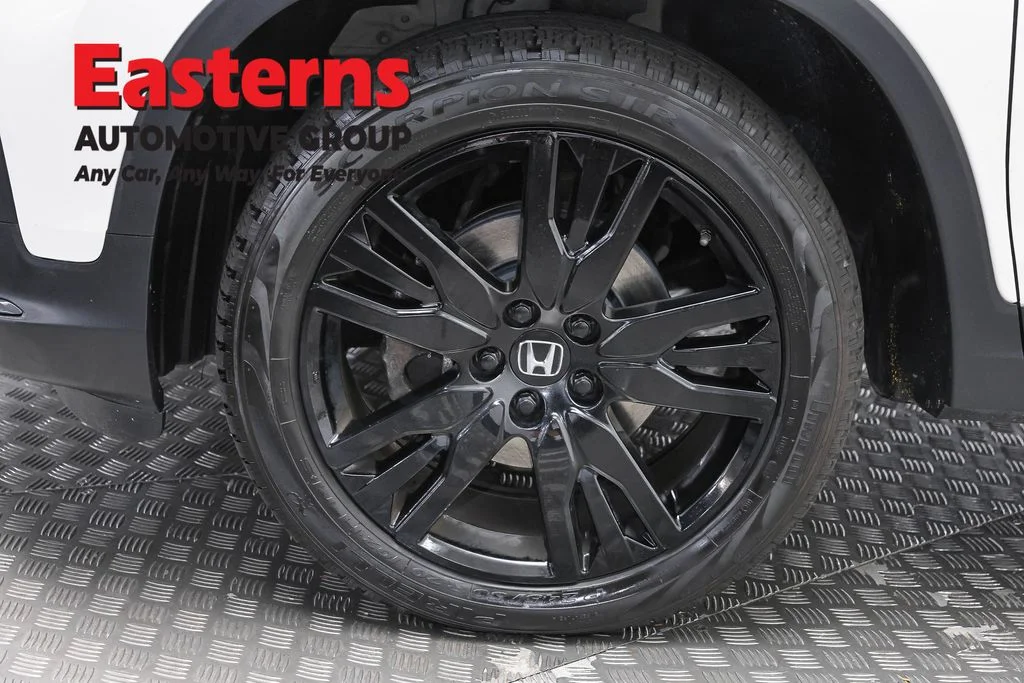Used 2022 White Honda Special Edition image 33