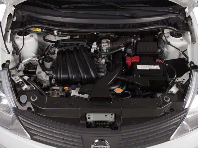Used 2010 Brilliant Silver Metallic Nissan 1.6 image 17