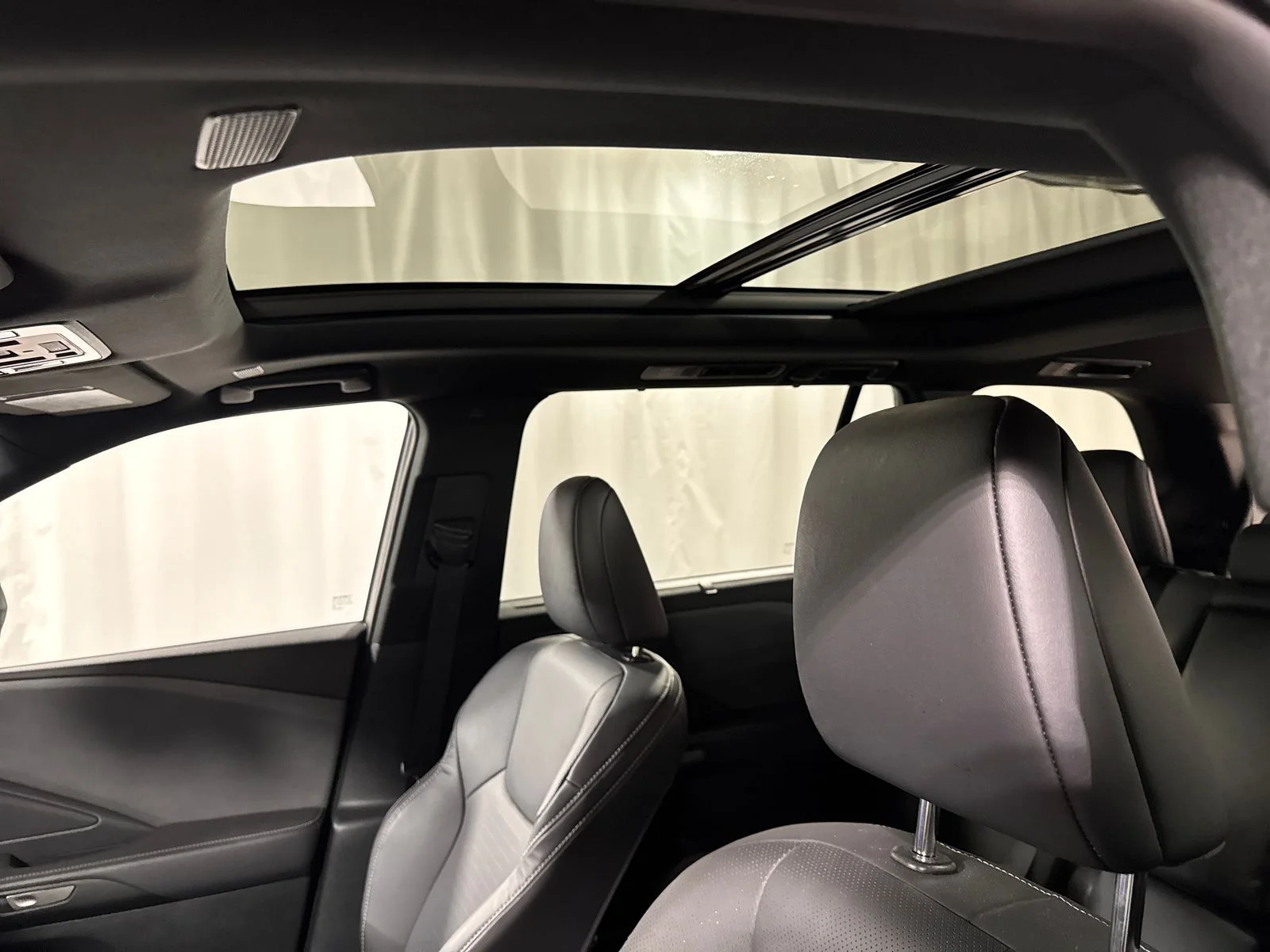 Used 2024 Wind Chill Pearl Lexus 350 Premium image 25