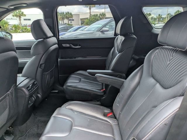 Used 2023 Red Hyundai Calligraphy image 14