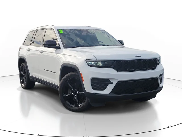 2022 Jeep Grand Cherokee Altitude