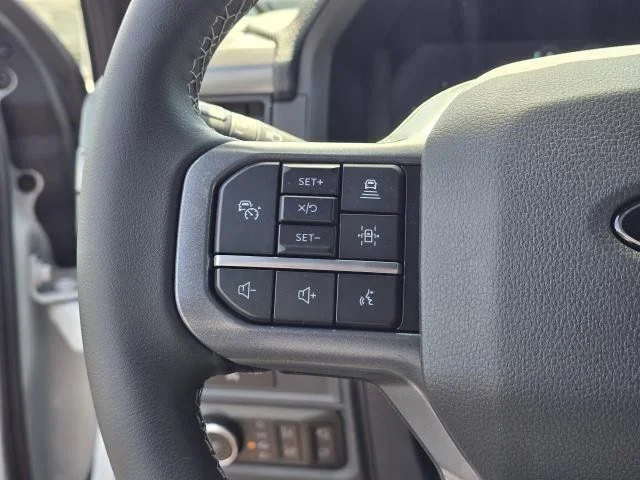 2025 Ford F-150 XLT - Photo 26