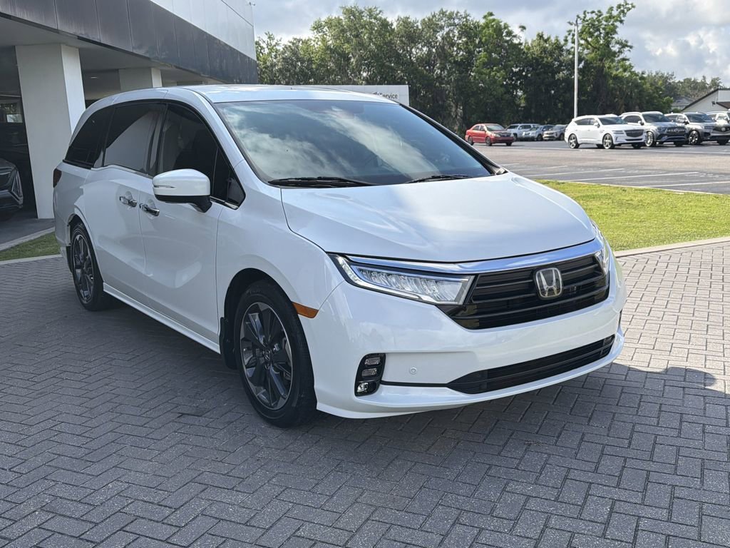 Used 2022 White Honda Elite image 7