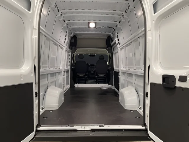New 2025 Bright White Clear-Coat Exterior Paint RAM Super High Roof image 4