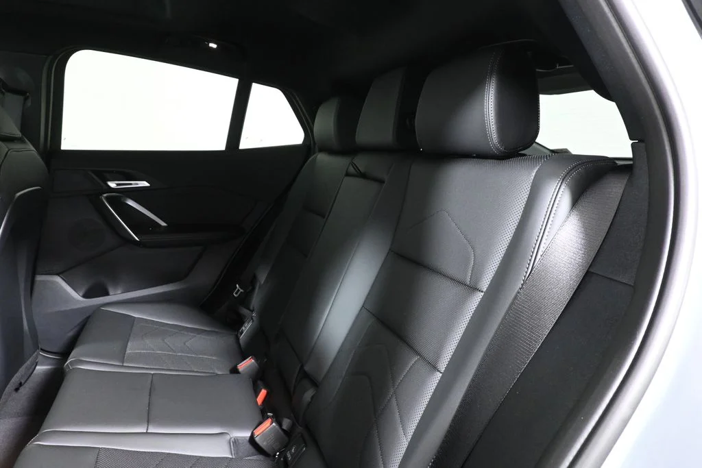 New 2027  BMW xDrive28i image 4