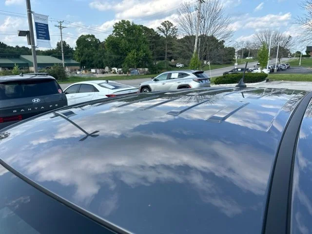 Used 2022  Ford S image 11