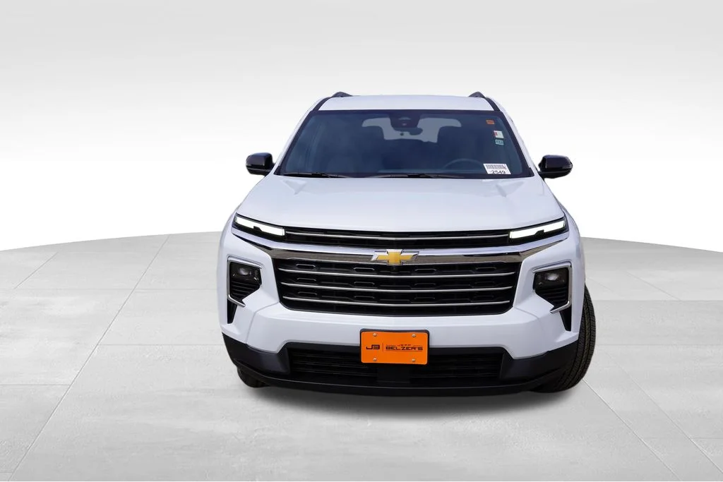 New 2026 Polar White Tricoat Chevrolet LT image 8