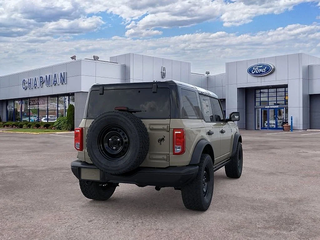 New 2026 Desert Sand Ford Big Bend® image 8