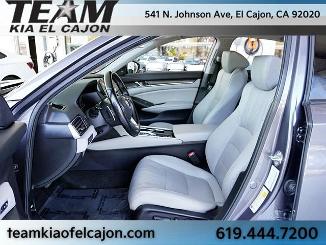 Used 2020 Gray Honda Touring image 13
