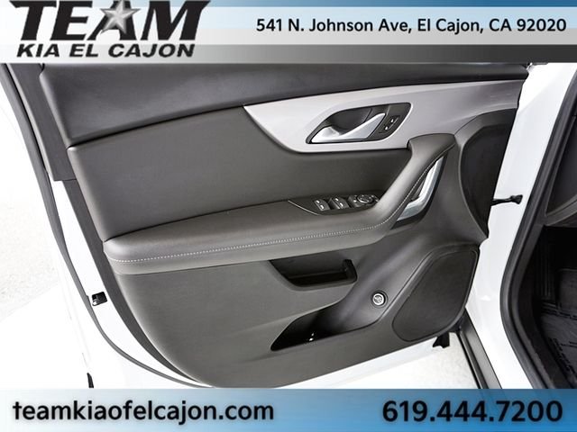 Used 2022 White Chevrolet LT image 22