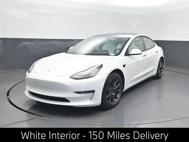 2022 Tesla Model 3 Base