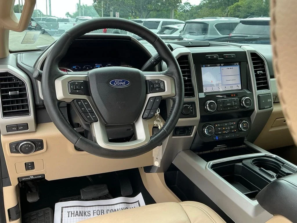 Used 2019 White Ford Lariat image 38