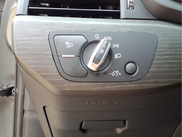 Used 2024  Audi S line Premium Plus image 15