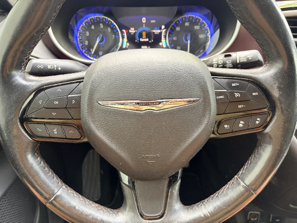 Used 2020 Ocean Blue Metallic Chrysler Touring L Plus 35th Anniversary image 11