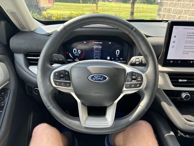Certified Used 2025 Vapor Blue Ford Active image 18