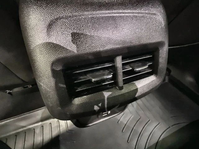 2022 GMC Terrain SLE - Photo 20
