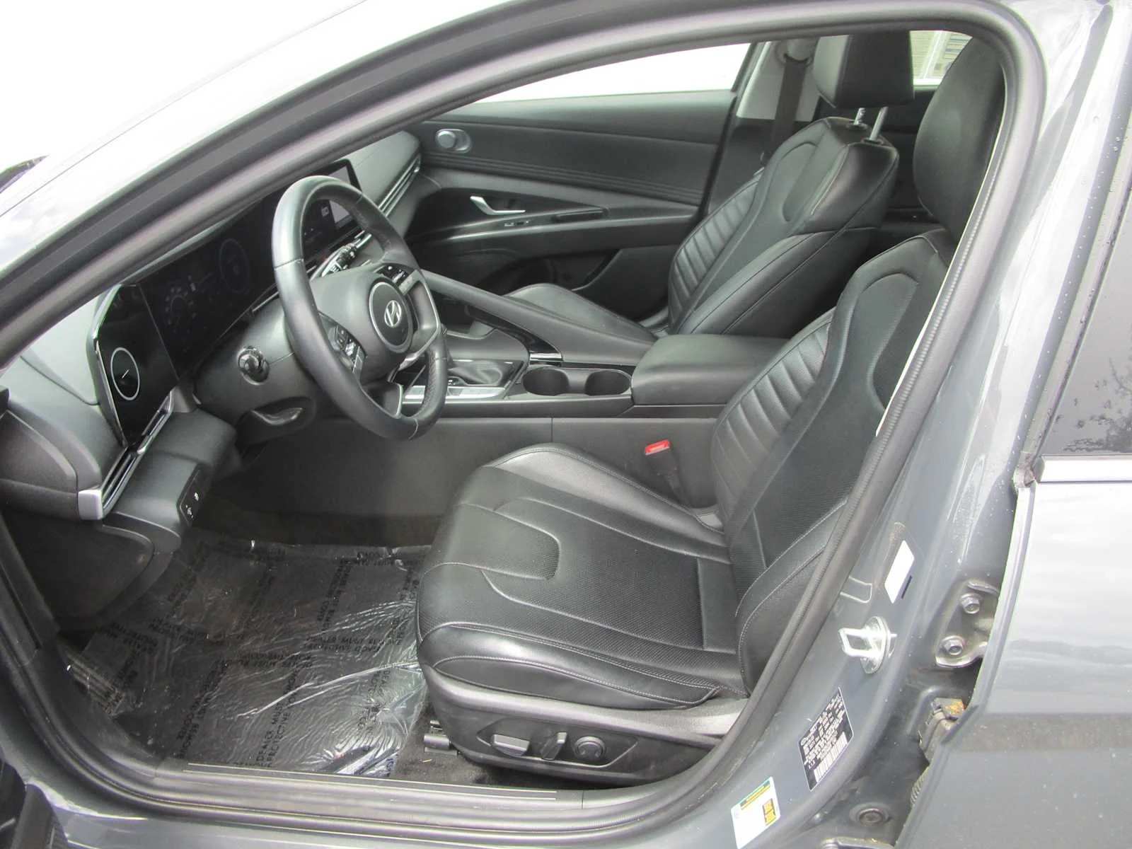 Certified Used 2024 Ecotronic Gray Hyundai Limited image 12