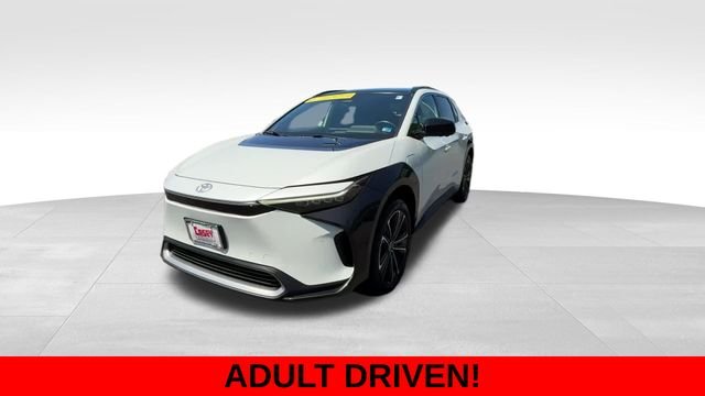 Used 2023 Beige Toyota Limited image 2