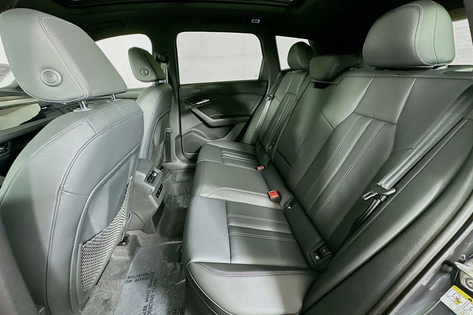 New 2027 Manhattan Gray Metallic Audi Premium image 9
