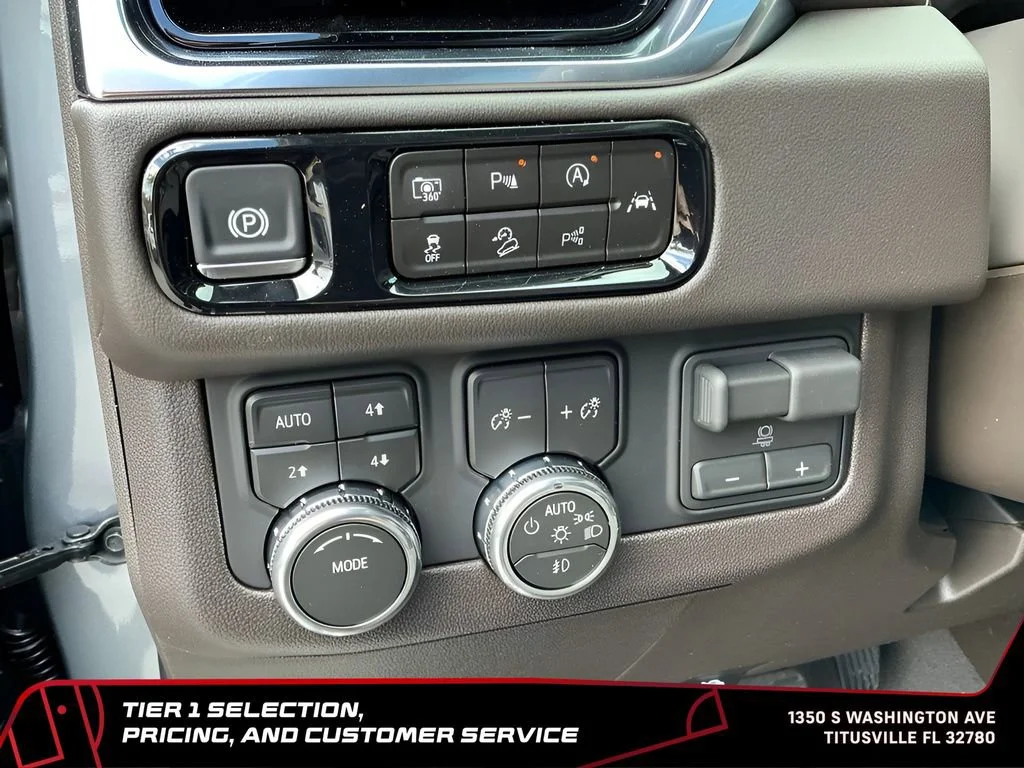 New 2026 Sterling Metallic GMC Elevation image 26