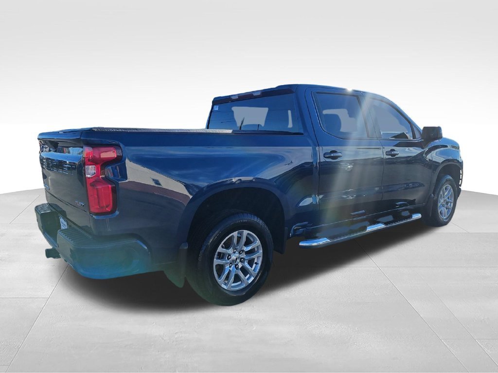 Used 2019 Blue Chevrolet RST image 5