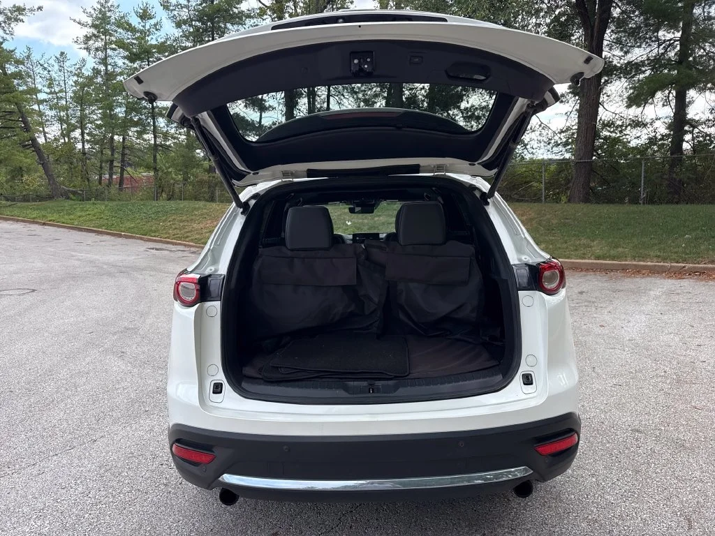 Used 2021 White Mazda Grand Touring image 27