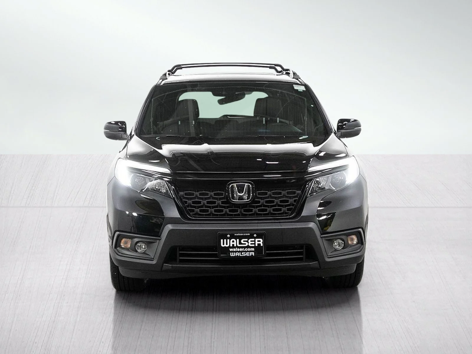 Used 2021 Crystal Black Pearl Honda EX-L AWD image 8