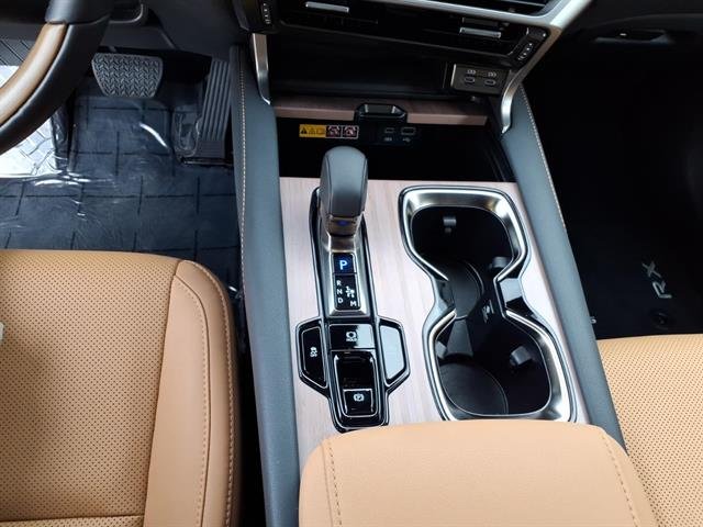 Certified Used 2025 Eminent White Pearl Lexus Premium image 15