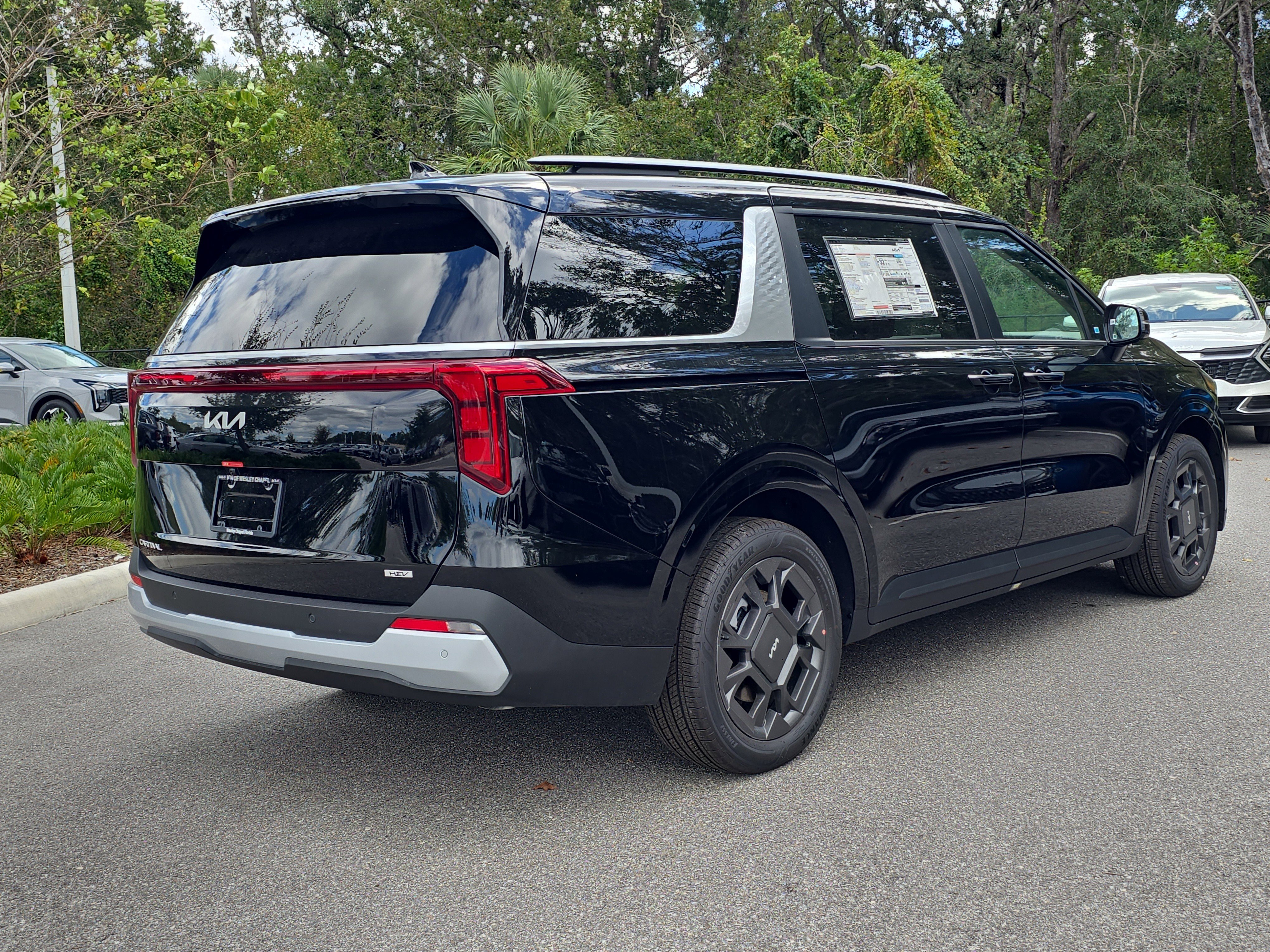 2026 Kia Carnival EX - Photo 8