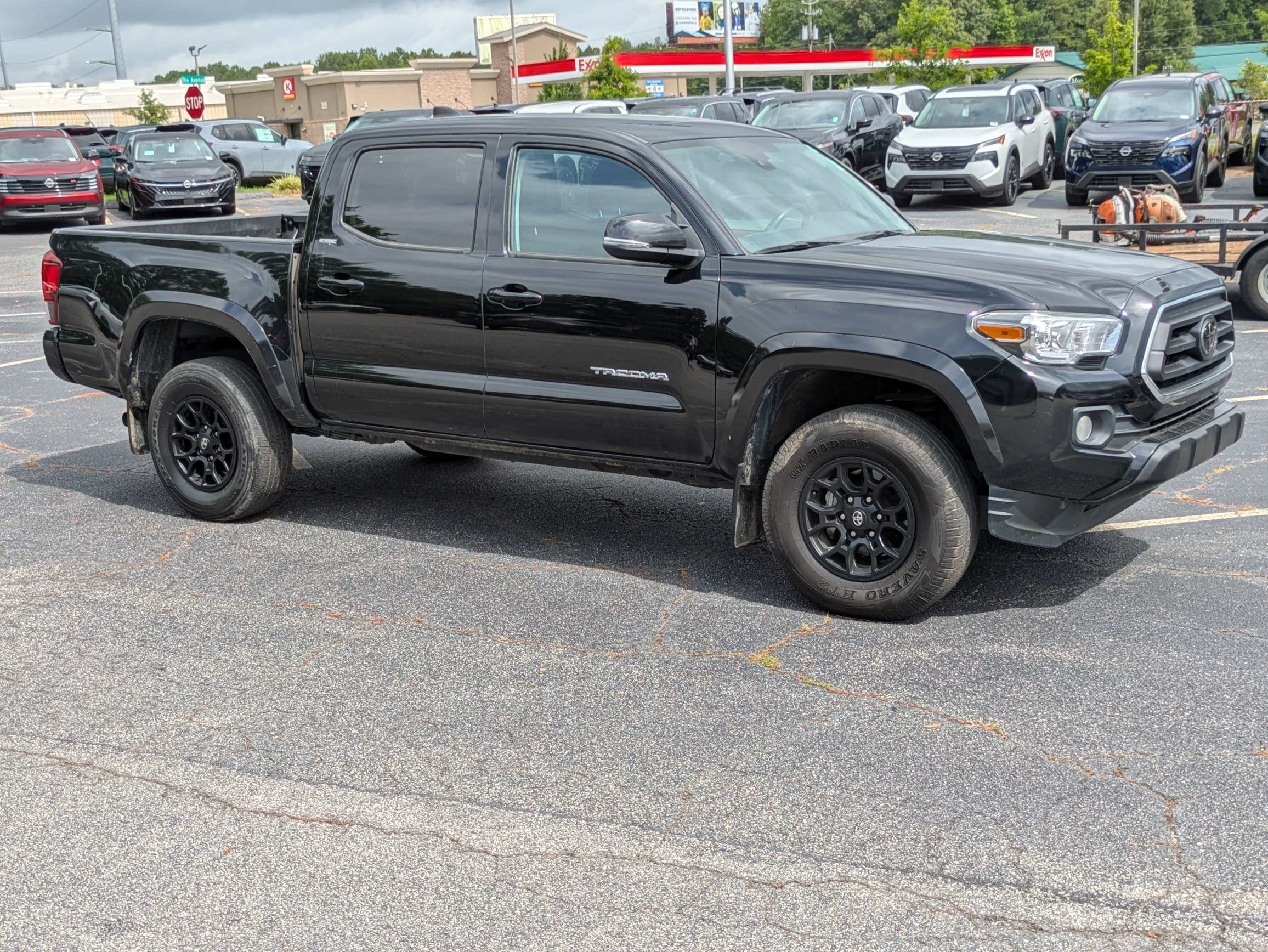 Used 2022 Black Toyota SR5 image 1