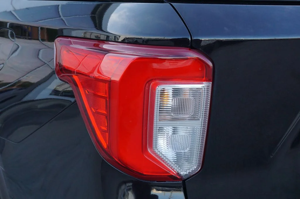 Used 2020 Black Ford XLT image 35
