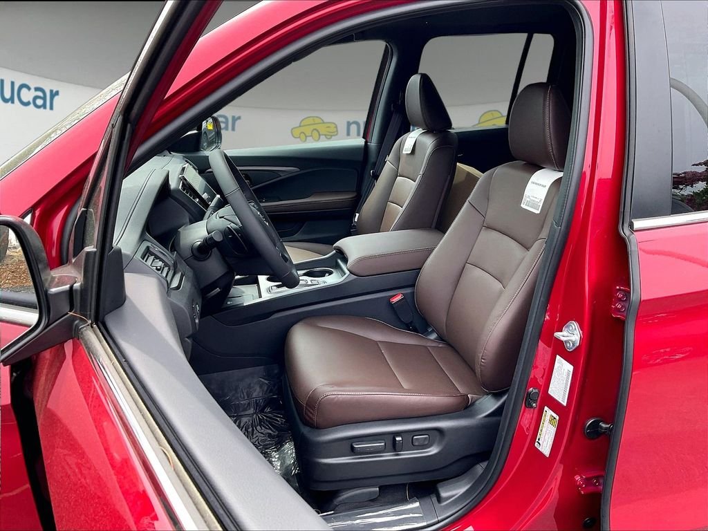 New 2026 Radiant Red Metallic II Honda RTL image 11