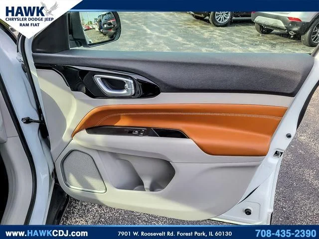 Used 2022 White Jeep Limited image 30
