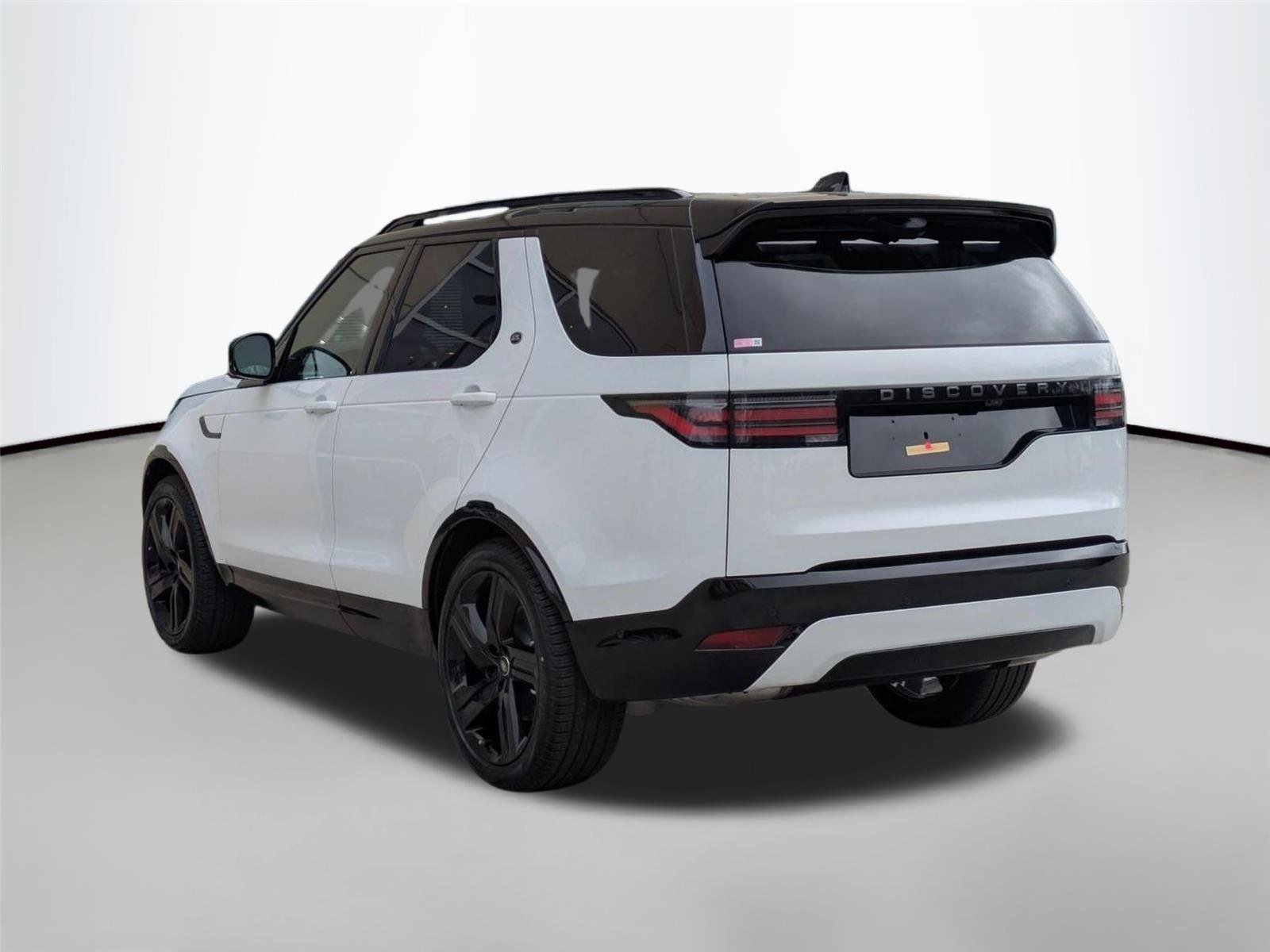 Used 2026 Fuji White Land Rover Dynamic SE image 7